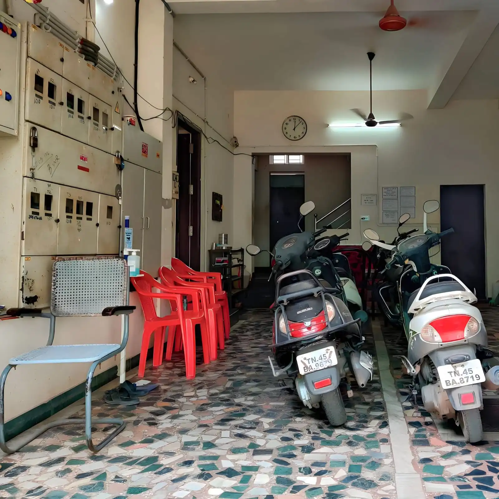 Best Ladies hostel parking